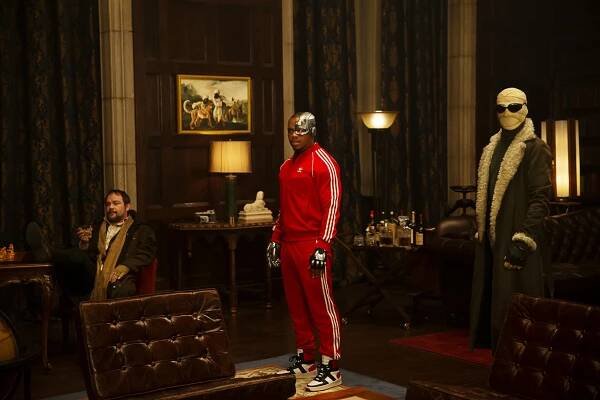 Doom Patrol - Cult Patrol - Z filmu - Joivan Wade, Matthew Zuk