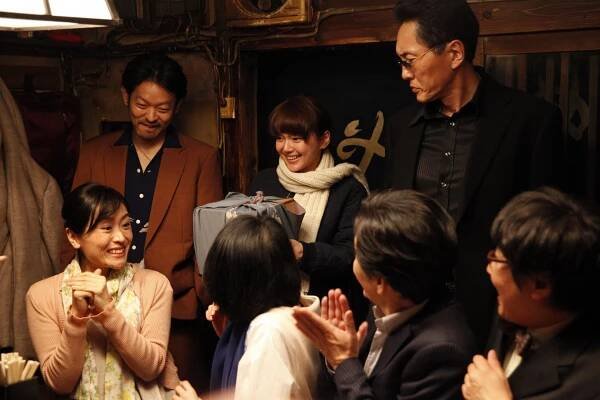 Naoko Jošimoto, Takaši Jamanaka, Mikako Tabe, Jutaka Macušige - Půlnoční bistro: Historky z Tokia - Série 1 - Z filmu