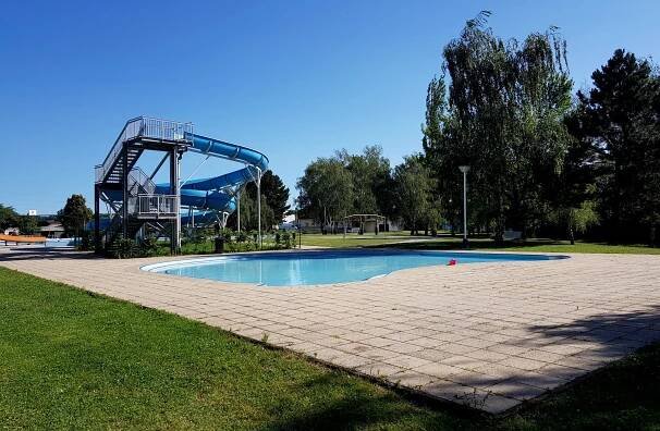 Kam vyrazit: Letní koupaliště Mělník - Táta na druhou
