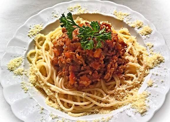 Veganská boloňská omáčka - vegan.cz