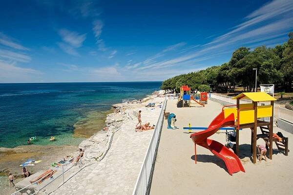 Hotel Valamar Lanterna Sunny Resort, Chorvatsko Poreč - 11 796 Kč Invia