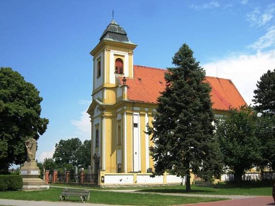 Soubor:Kostel sv. Vavřince (Štěpánov).JPG