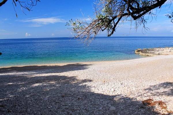 Nejbližší pláž - Apartmány s parkovištěm Ivan Dolac, Hvar