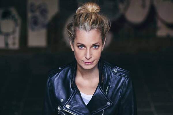 Photos - TINA BORDIHN
