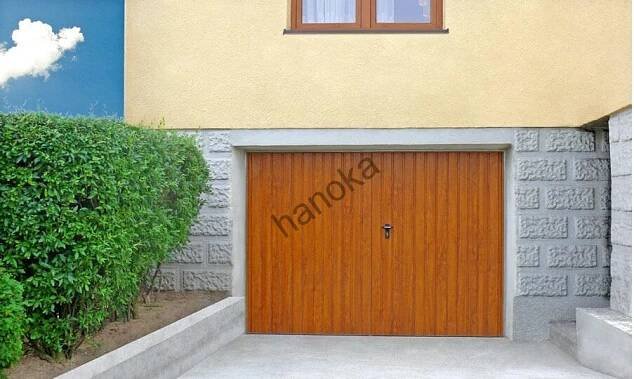 Nejlevnější garážová vrata dvoukřídlá zateplená