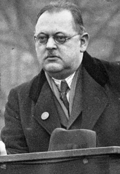 File:Bundesarchiv Bild 102-11411, Hermann Müller.jpg - Wikimedia Commons