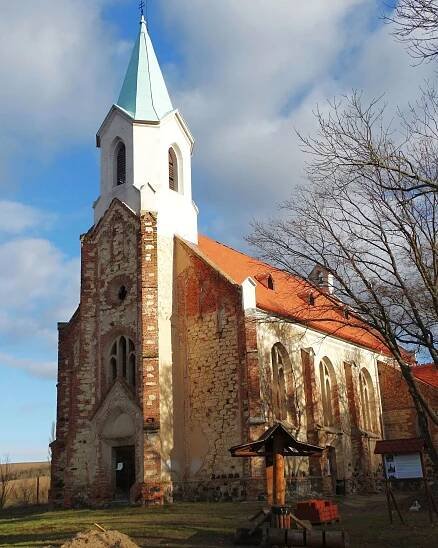 Photos - Lužice,- novogotický kostel sv. Augustýna. - 14.01.2023