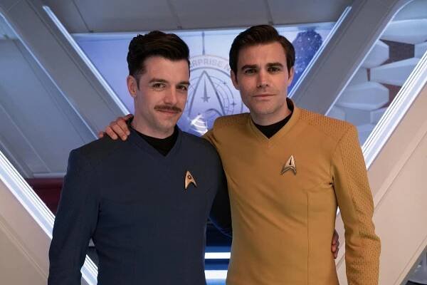 Star Trek: Podivné nové světy - Ztraceno v překladu - Z natáčení - Dan Jeannotte, Paul Wesley