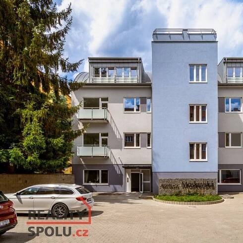 Prodej byty 2+kk, 72 m2 - Karlovy Vary.Nabízíme