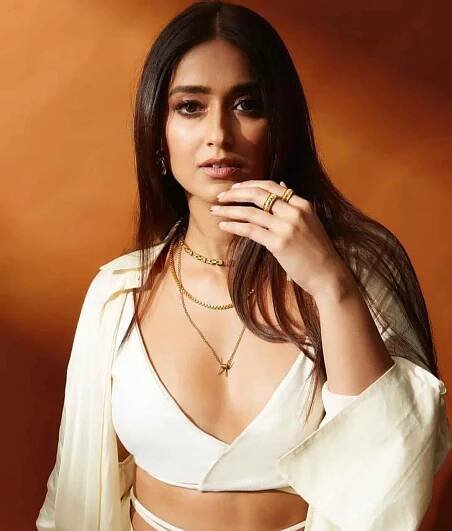 ileana d'cruz biography in english (Indian actress), Age, Husband, Baby 1