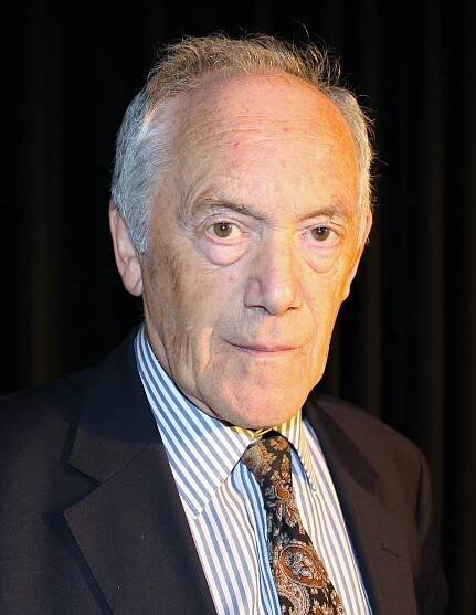 Soubor:Peter Atkins - EdSciFest 2014.jpg – Wikipedie
