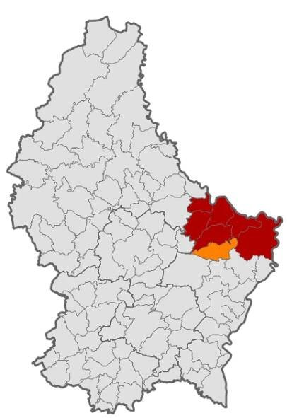 Map of Luxembourg with Bech highlighted in orange, and the canton in dark red