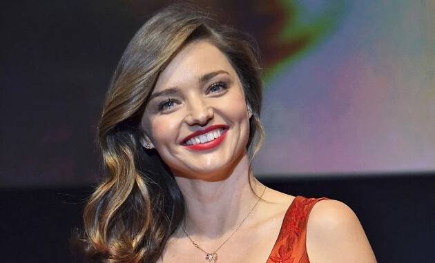 Miranda kerr tokyo samantha thavasa purse social