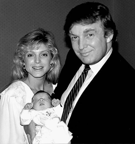 Marla Maples and Donald Trump photographed with their newborn daughter in 1993. | Source: Getty Images