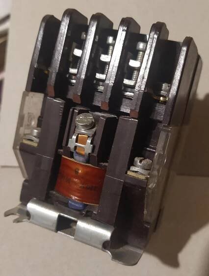 Elektro, Relé stykač V16M, 500V, 16A, AC3/10, tepelná předloha,