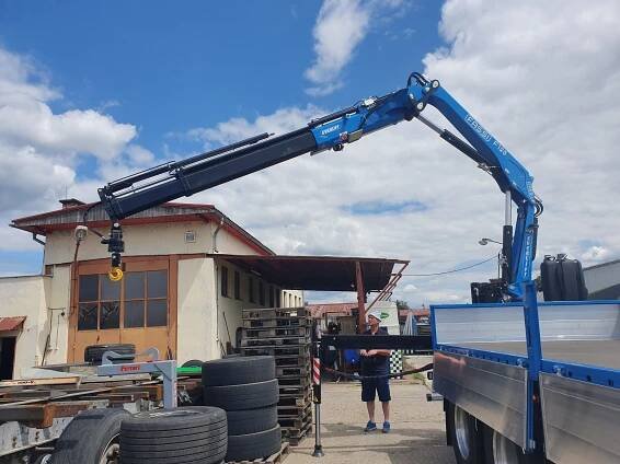 Hydraulický žeriav FASSI F125A.1.23 na vozidle VOLVO FM500 - EverLift Slovakia