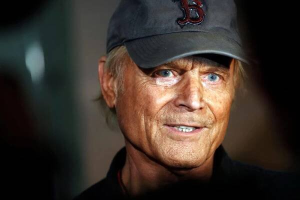 Terence Hill Vermögen 2025 - Immenser Reichtum an Schauspielern