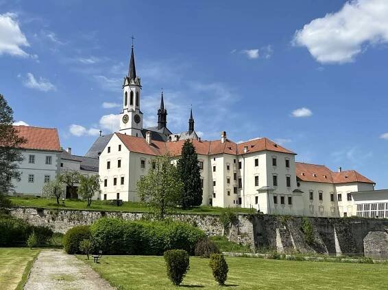 Klášter Vyšší Brod 8 km - Lipno nad Vltavou - Loučovice - foto 43
