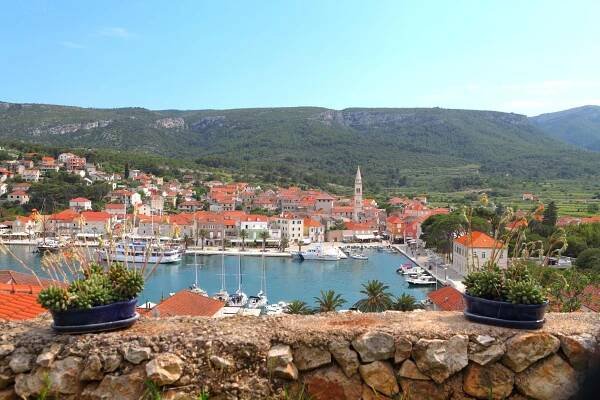 Jelsa (Hvar) photo