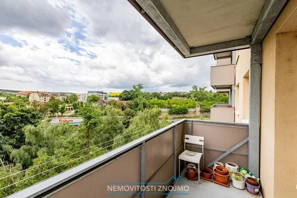 Prodej bytu 2+1 s lodžií, dům po revitalizaci, ul. Holandská, Znojmo