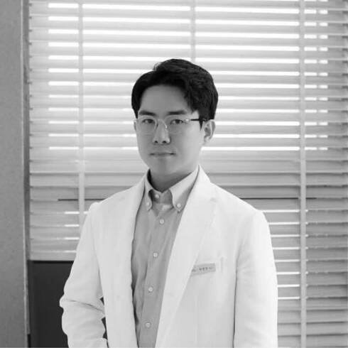 PARK YOUNG JIN