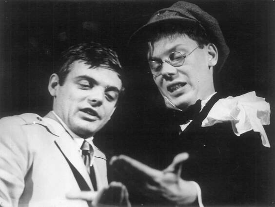 Stoličky:  Stanislav Dančiak (vľavo) a  Pavol...