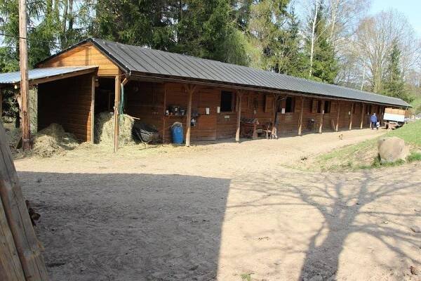 Stáj - Ranč Bystrá nad Jizerou (RBJ) | Kam Ke Koním?