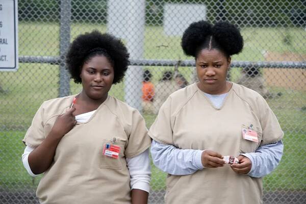 Orange Is the New Black - Den matek - Z filmu - Danielle Brooks, Adrienne C. Moore