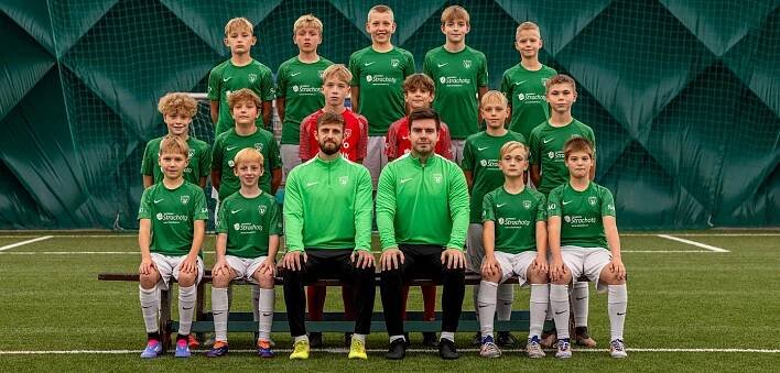 u13