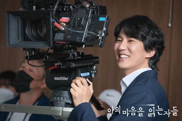 Kim Nam Gil a Jin Sun Kyu si myslia, že sa obom, ako aj ich postavám, stal seriál Through The Darkness osudovým - Asianstyle