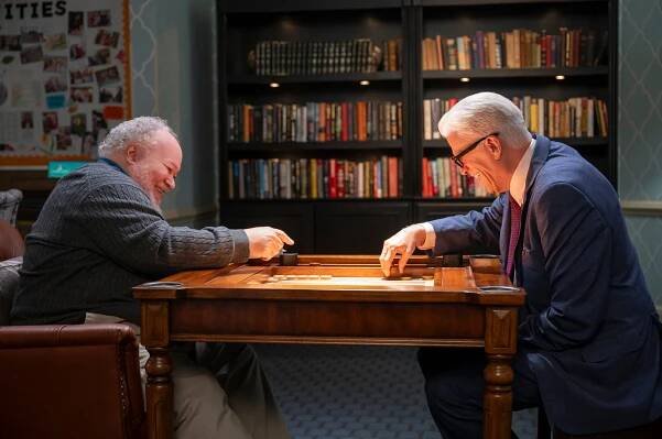 Stařík v utajení - Emily vždycky zvoní dvakrát - Z filmu - Stephen McKinley Henderson, Ted Danson