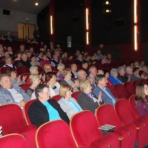 Jarní koncert Valanky aneb 30 let s Valankou ve velkém sále Společenského centra-Kina 70 v Dobrušce.