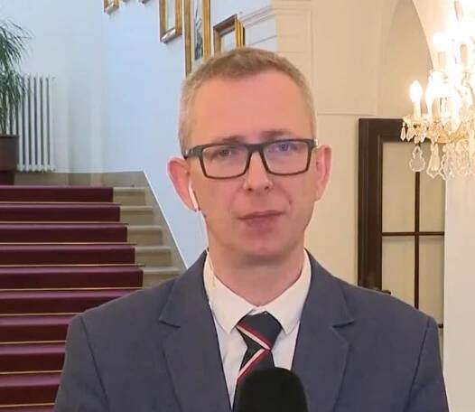 FOTO: Poslanec Jiří Navrátil. – stránka 1