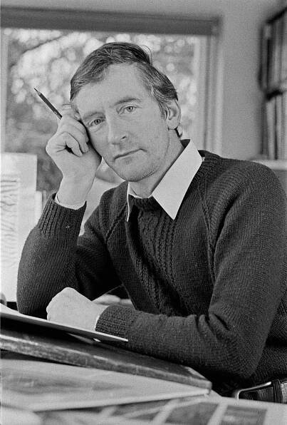 Raymond Briggs, Who Drew a Wordless ‘Snowman,’ Dies at 88