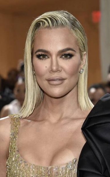 Je to vážně ona? Khloé Kardashian prošla obrovskou proměnou. Co dokážou injekce a filtry?