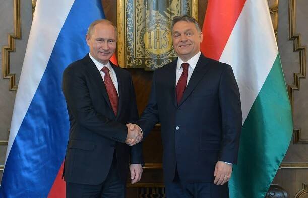 Putin a Orbán plánují, jak dodávat ruský plyn kolem Ukrajiny