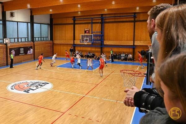 BK Loko Plzeň - GBA Lions Jindřichův Hradec - Fotogalerie 2022/2023 | BK Lokomotiva Plzeň