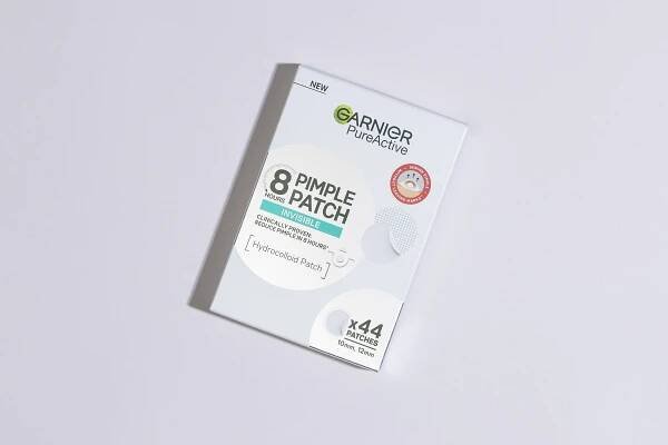 Punktuell abgedeckt: Pimple Patches im Test 12