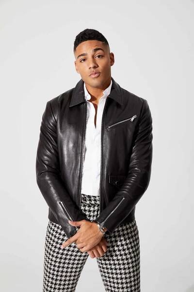 Interview: Michael Evans Behling on getting into character
