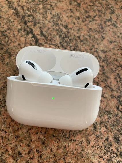 Prodám Apple Airpods PRO za 3 800 CZK - 4/2022 - Apple Bazar