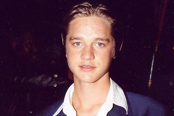 Devon Sawa during "Scream 2" - Hollywood Premiere in Hollywood, California, United States.