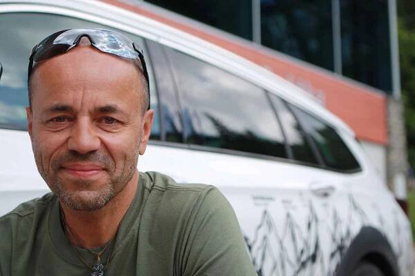 Horolezec Radek Jaroš pokořil všech čtrnáct osmitisícovek planety i nejvyšší hory jednotlivých kontinentů