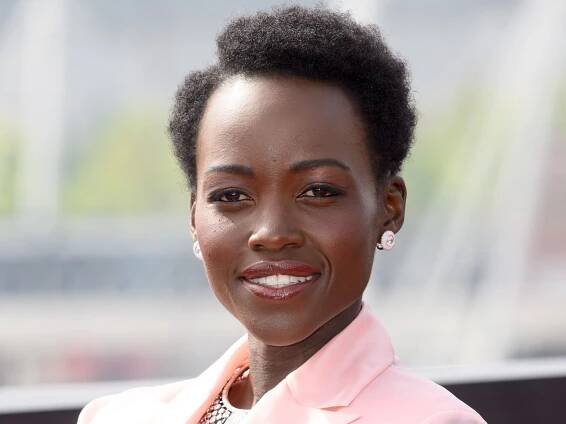 Lupita Nyong'o Turned Tiny Little Sequins Into the Most Inventive Hair Accessory — See Photos