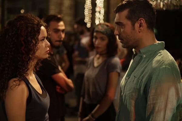 Kadın - Episode 10 - Z filmu - Seray Kaya, Caner Cindoruk