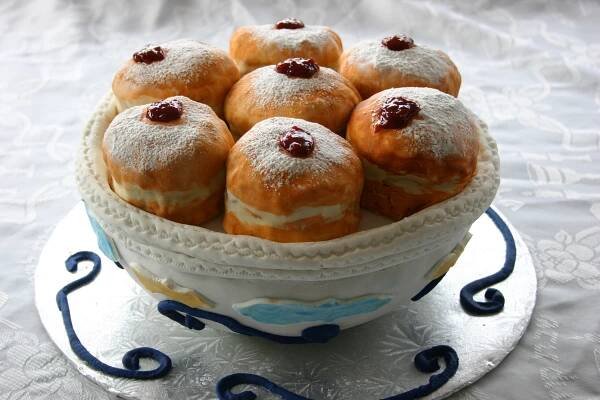 sufganiyot