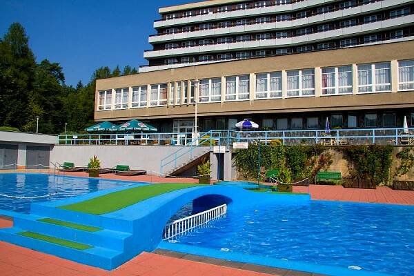 Hotel Relax - exteriér