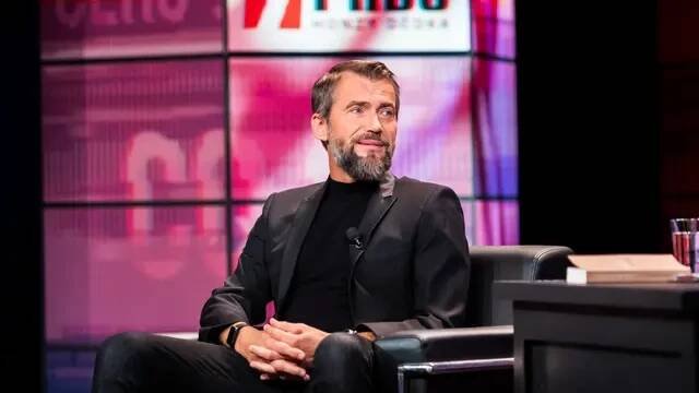 Bořek Slezáček má stále velké charisma. Možná i proto sbalil půvabnou Žanetu.
