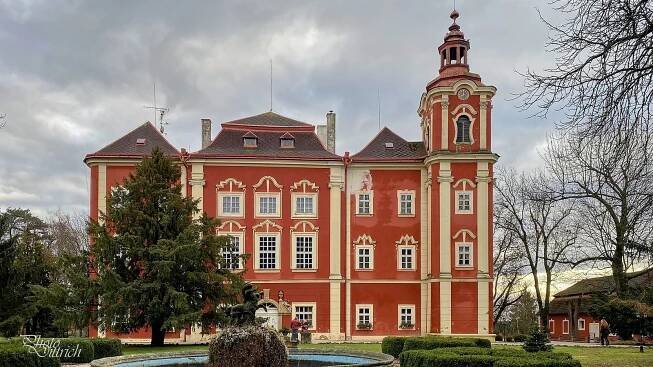 Dětenice zámek