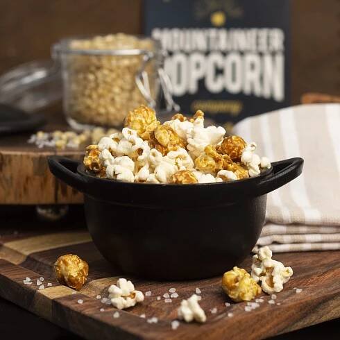 White Cheddar & Caramel Mix - Mountaineer Popcorn