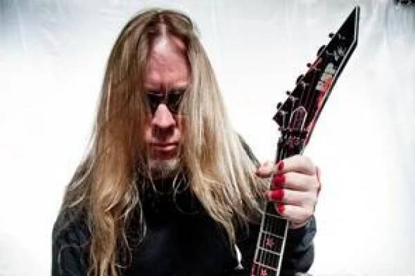 Jeff Hanneman zemřel v důsledku nadměrného požívání alkoholu | Spark Rock Magazine